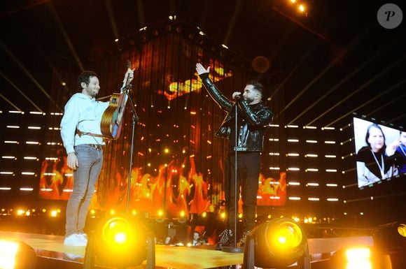 Exclusif - Vianney et Kendji Girac - Scène - Concert événement "Le gala des pièces jaunes" à l'Accor Arena Paris le 26 janvier 2024.
Une soirée de gala exceptionnelle en faveur des Pièces Jaunes ! De nombreux artistes se succèderont pour chanter pour les enfants et adolescents hospitalisés.

© Guillaume Gaffiot / Cyril Moreau  / Bestimage