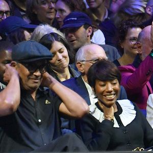 Yannick Noah, sa compagne Malika - Jannik Sinner remporte le Rolex Paris Masters  face à Félix Auger-Aliassime à la Défense Arena . © Veeren/Bestimage