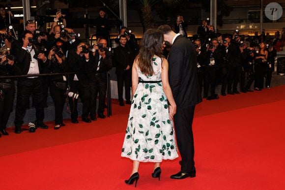 Karim Benzema et Lyna Khoudri lors de la montée des marches du film « 13 jours 13 nuits » lors du 78ème Festival International du Film de Cannes. Le 23 mai 2025
© Jacovides-Moreau / Bestimage