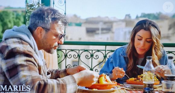 Rapprochement entre Marie et Laurent lors de leur lune de miel au Maroc - épisode de "Mariés au premier regard 2025" du 2 juin, sur M6