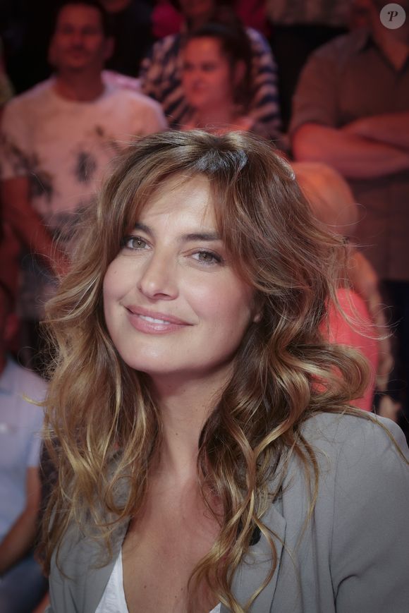 Laetitia Milot - Emission "Tout beau, tout n9uf" présentée par C. Hanouna sur W9 à Paris le 8 septembre 2025. © Jack Tribeca / Bestimage
