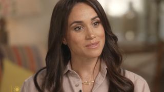 On ne l'a jamais vue comme ça ! Meghan Markle s'affiche les cheveux au naturel avec sa fille Lilibet