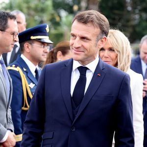 Cérémonie de départ du Président de la République française Emmanuel Macron et sa femme la Première Dame Brigitte Macron en présence de Aziz Akhannouch, chef du gouvernement du Maroc à l'aéroport de Salé au nord de Rabat le 30 octobre 2024. © Dominique Jacovides/Bestimage