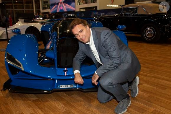 La marque s'est illustrée avec la D12, une hypercar hybride de 1000 chevaux.

Exclusif - Laurent Tapie, re-fondateur et PDG de Delage - Soirée de clôture du Mondial de l'Automobile à Paris, le 20 octobre 2024.
© Philippe Baldini / Bestimage