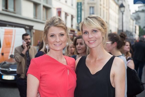 Pour Sandrine Arcizet, c'est "un coup de foudre amical".
Élodie Ageron et Sandrine Arcizet (Les Animaux de la 8) - Arrivées à la soirée de cérémonie des Gold prix de la TNT 2016 au Théâtre Bobino à Paris le 6 juin 2016. © Agence/Bestimage