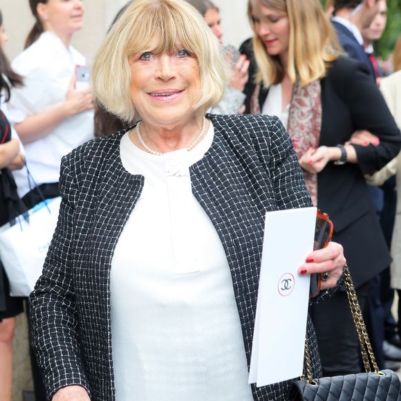 Info - La chanteuse britannique Marianne Faithfull est décédée à l’âge de 78 ans - Info - Marianne Faithfull, 75 ans, placée en maison de santé - Marianne Faithfull - Arrivées des people au 2ème défilé de mode Haute-Couture automne-hiver 2016/2017 "Chanel" au Grand Palais à Paris. Le 5 juillet 2016. 
© CVS-Veeren / Bestimage