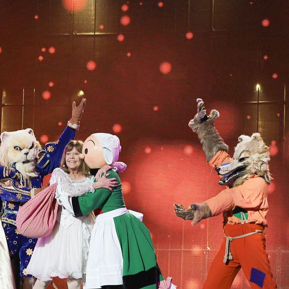 Exclusif - Chantal Goya lors du concert du gala de Noël de l'association Tout le monde contre le cancer fête ses 20 ans diffusé le 24 décembre sur M6 à l'Adidas Aren Porte de la Chapelle à Paris, France, le 4 décembre 2025. © Coadic Guirec/Bestimage