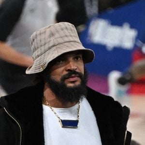 Joakim Noah - Célébrités assistent au match de basket de NBA entre les Cavs de Cleveland contre les Brooklyn Nets (111-102) à l'Accor Arena à Paris le 11 janvier 2024. 