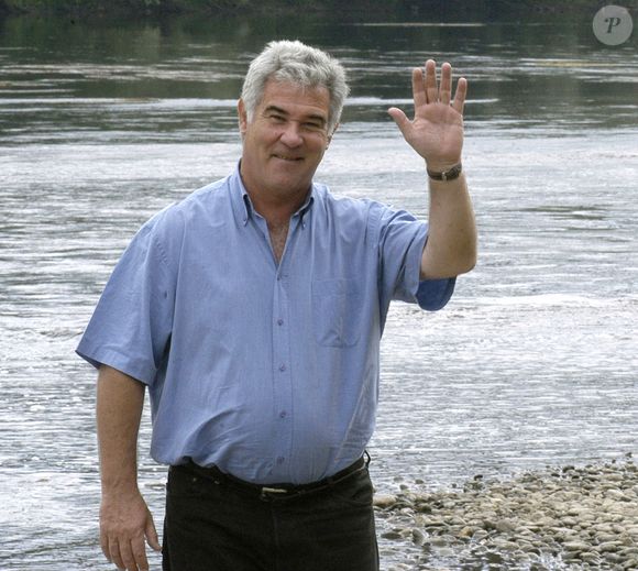 La photo d'archive du 18 août 2006 de Georges Pernoud, producteur et animateur de l'émission Thalassa. Photo par Simonet/ANDBZ/ABACACAPRESS.COM