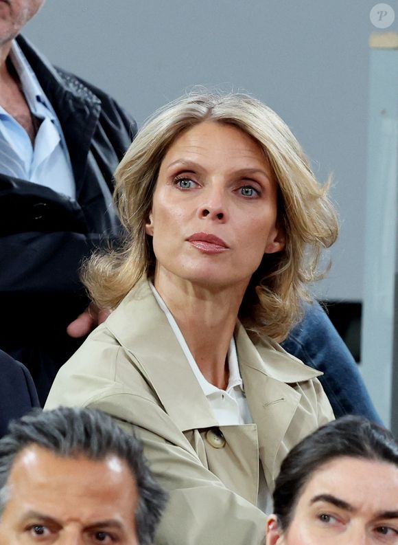 Sylvie Tellier dans les tribunes lors des Internationaux de France de Tennis de Roland Garros 2025, à Paris, France, le 5 juin 2025. © Jacovides-Moreau/Bestimage