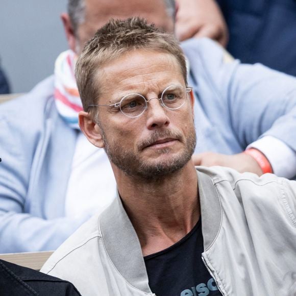 Arnaud Lemaire dans les tribunes lors des Internationaux de France de Tennis de Roland Garros 2025, à Paris, France, le 4 juin 2025. © Jacovides-Moreau/Bestimage