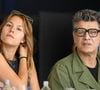Elle est issue du mariage de sa mère avec le chanteur Marc Lavoine

Exclusif - Yasmine Lavoine et son père Marc Lavoine dans l'Espace VIP lors de la 9ème édition du "Longines Paris Eiffel Jumping" au Champ de Mars à Paris, France, le 24 juin 2024. © Perusseau-Veeren/Bestimage