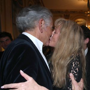 Semi Exclusif - Bernard-Henri Lévy et Arielle Dombasle - Arielle Dombasle est élevée au rang d'Officière de l'ordre des Arts et Lettres au Ministère de la Culture à Paris le 08 Décembre 2025.

© Bertrand Rindoff / Bestimage