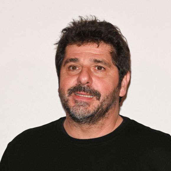 Il ajoute : "Ils sont au conservatoire et font de tout : ils chantent, ils jouent, ils jonglent, ils font du théâtre... Les enfants aujourd'hui ont des emplois du temps de ministre"

Patrick Fiori - Première du film "Alibi.com 2" au cinéma Le Grand Rex à Paris le 6 février 2023. © Coadic Guirec/Bestimage