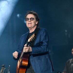Francis Cabrel sur la scène du festival des Francofolies 2021 à la Rochelle, le 12 juillet 2021. © MPP / Bestimage