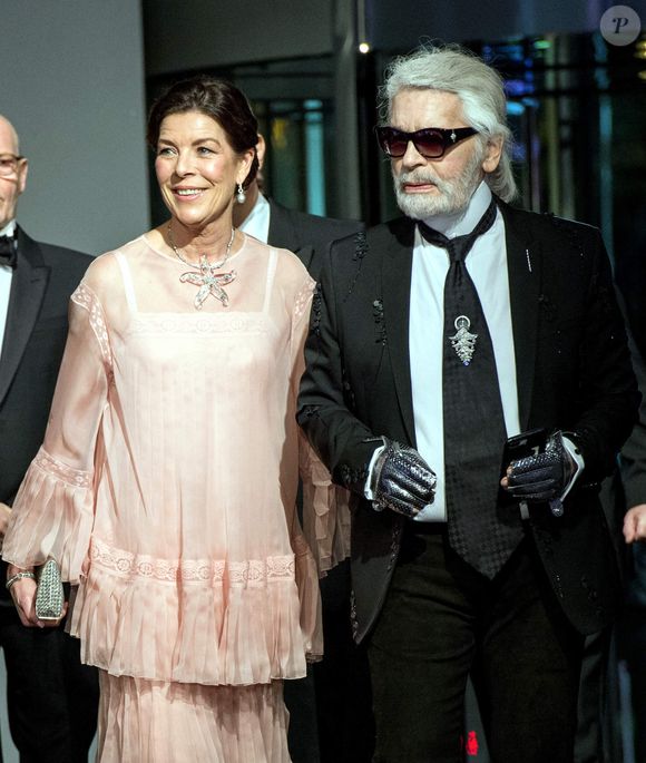 Plus de cinq ans après sa mort, les spéculations autour de sa fortune estimée à 200 millions d'euros vont bon train...

SAR La Princesse Caroline de Hanovre et Karl Lagerfeld - 64ème Bal de la Rose sur le thème de Manhattan, imaginé par K.Lagerfeld, au profit de la Fondation Princesse Grace, dans la Salle des Etoiles au Sporting Monte Carlo à Monaco. Le 24 mars 2018
© Pierre Villard / Palais Princier / SBM via Bestimage