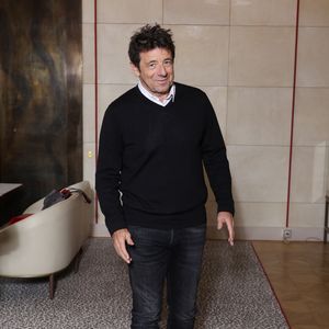 Exclusif - Patrick Bruel lors de la nomination de Stéphane Bern comme Pape du Patrimoine lors de la Saint Clément au restaurant Alain Ducasse Baccarat, à Paris, France, le 20 novembre 2025. © Denis Guignebourg/Bestimage