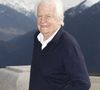 Il s'agit en réalité de la maison de ses parents, située près d'Annecy, qui constitue un véritable retour aux sources pour l'acteur. 

André Dussolier pour le film Juliette dans son bain. - Rendez-vous avec les actrices et acteurs de la 24ème édition du festival Tv de Luchon le 12 février 2022.
© Christophe Aubert / Bestimage