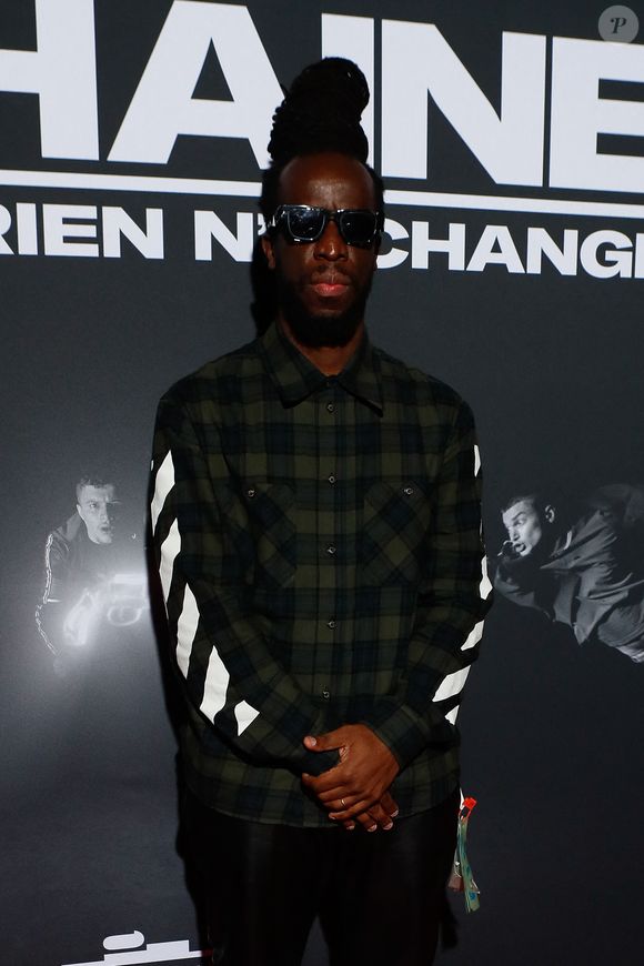 Exclusif - Youssoupha - Photocall de la comédie musicale "La Haine" à la Seine musicale à Boulogne-Billancourt le 11 octobre 2024. 30 ans après sa sortie au cinéma, le film culte "La Haine" fait son retour, sous forme de comédie musicale. © Christophe Clovis / Bestimage