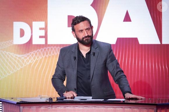 Exclusif - Cyril Hanouna, sur le plateau de l’émission « TPMP » présentée par C.Hanouna et diffusée en direct sur C8, Paris, France, le 08 janvier 2025. © Jack Tribeca / Bestimage