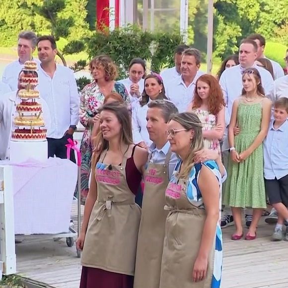 Les trois finalistes, Margot, Seb et Victoria, lors de la finale du saison 14 du "Meilleur pâtissier", diffusée le 11 décembre 2025 sur M6.

Capture d'écran M6 / Le Meilleur pâtissier