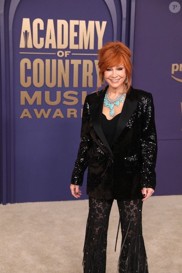 Reba McEntire à la 59e cérémonie des Academy of Country Music Awards s'est déroulée à l'Omni Frisco Hotel at The Star à Frisco, au Texas. Photo par Backgrid USA / Bestimage