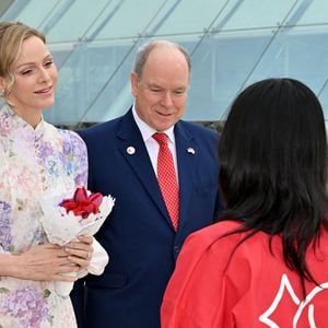 Le Prince Albert II de Monaco, la princesse Charlene de Monaco et la princesse Akiko de Mikasa du Japon, ont célébré les 20 ans de relations diplomatiques entre le Japon et Monaco, sur le parvis du Grimaldi Forum, près du jardin japonais. © Bruno Bebert/Bestimage