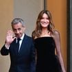 Carla Bruni : Son grand fils Aurélien en vacances dans un pays très isolé, elle réagit face à des photos parlantes
