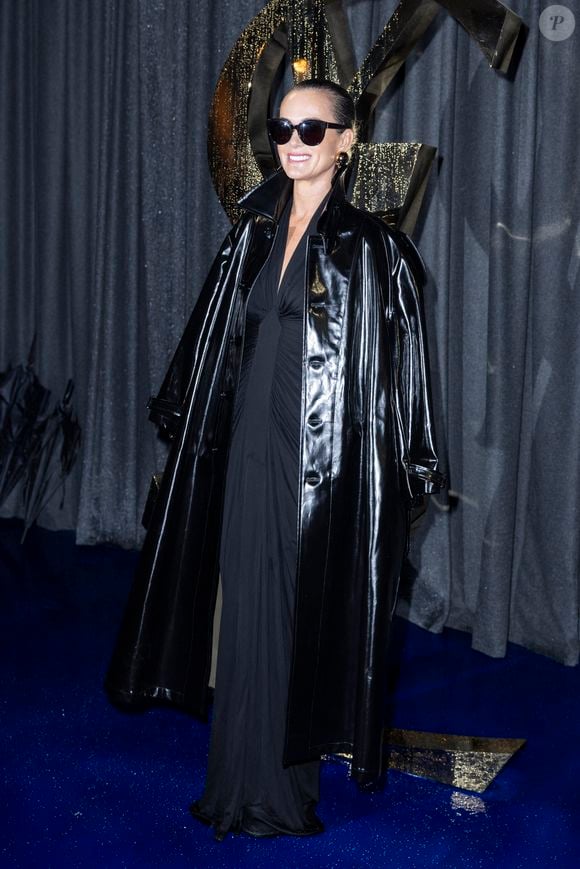 Laeticia Hallyday au photocall du défilé Saint Laurent, Collection Prêt-à-porter Printemps / Eté 2025 dans le cadre de la Fashion Week de Paris le 24 septembre 2024.

© Olivier Borde / Bestimage