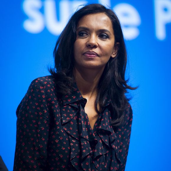 Elle estime qu’un couple repose avant tout sur des valeurs et un projet de vie communs, mais qu’il faut dès le départ se battre pour rester ensemble. 

Karine Le Marchand (marraine de la CNDP (Commission nationale du débat public) et animatrice de lémission "L'amour est dans le pré") au 57ème salon International de l'Agriculture au parc des expositions de la porte de Versailles à Paris, France, le 23 février 2020. © Jean-Baptiste Autissier/Panoramic/Bestimage