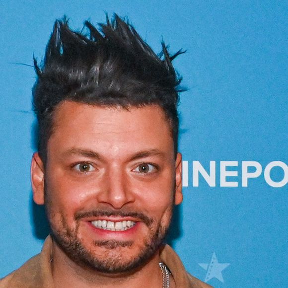 Businessman avisé, il n'en reste pas moins un comique qui sait ne pas se prendre au sérieux...

Kev Adams lors de l'avant-première du nouveau film Maison de Retraite 2 à Imagibraine, Braine l'Alleud, Belgique le 20 février 2024. Photo by Andrieu Frederic/Agenge Peps/Content Curation/ABACAPRESS.COM