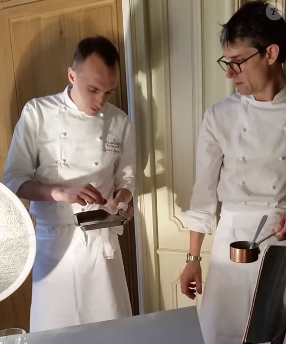 Il reprendra Le Nautilus, en Bretagne, une adresse bien connue des habitants du sud Finistère.

Christophe Pelé dans son restaurant Le Clarence à Paris