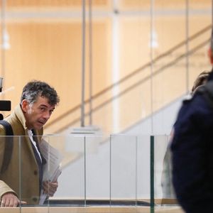 L'animateur et agent immobilier est jugé au tribunal correctionnel de Paris

Procès de Stéphane Plaza: l’animateur arrive au tribunal correctionnel de Paris le 9 janvier 2025 avec ses avocats Carlo Alberto Brusa et Hélène Plumet.
© Christophe Clovis / Bestimage