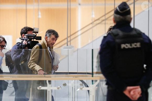 L'animateur et agent immobilier est jugé au tribunal correctionnel de Paris

Procès de Stéphane Plaza: l’animateur arrive au tribunal correctionnel de Paris le 9 janvier 2025 avec ses avocats Carlo Alberto Brusa et Hélène Plumet.
© Christophe Clovis / Bestimage