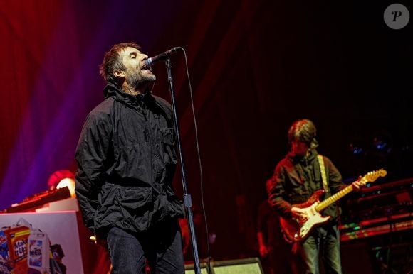 Manchester, ROYAUME-UNI - Liam Gallagher (ancien frontman d'Oasis) et John Squires (ancien guitariste des Stone Roses) en concert au 02 Apollo, Manchester, Angleterre, Royaume-Uni, pour la promotion de leur album commun éponyme : "Liam Gallagher, John Squires"
©Backgrid USA / Bestimage