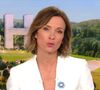 Isabelle Ithurburu a présenté ce lundi son tout premier journal de 13 heures sur TF1, succédant à Jacques Legros en tant que joker officiel. 

Isabelle Ithurburu lors du journal de TF1
