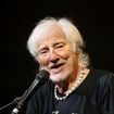 Hugues Aufray, 97 ans, pas au meilleur de sa forme : le chanteur contraint de revoir ses plans