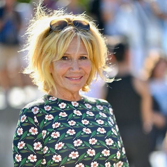 Clémentine Célarié participe au photocall Le Diplôme lors du 27ème Festival de la Fiction de La Rochelle le 18 septembre 2025 à La Rochelle, France. Photo Franck Castel/Abaca