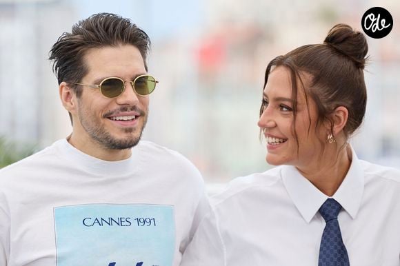 François Civil et Adèle Exarchopoulos - Photocall du film "L'Amour Ouf" (Beating Hearts / Compétition) lors du 77ème Festival International du Film de Cannes. © Moreau / Jacovides / Bestimage
