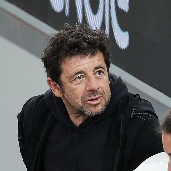 Une de ses fans, Régine, 100 ans, est décédée. 

Patrick Bruel dans les tribunes des Internationaux de France 2024 à Roland Garros le 27 mai 2024 à Paris, France. Photo par Nasser Berzane/ABACAPRESS.COM