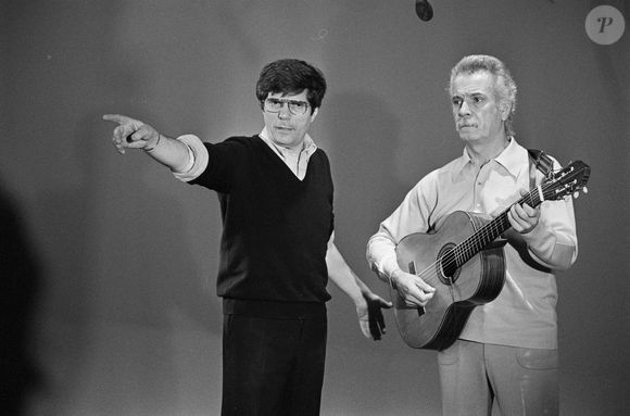 Archives -  Jean-Christophe Averty et George Brassens sur le plateau d'une émission le 27 novembre 1979. © Bernard LEGUAY via Bestimage