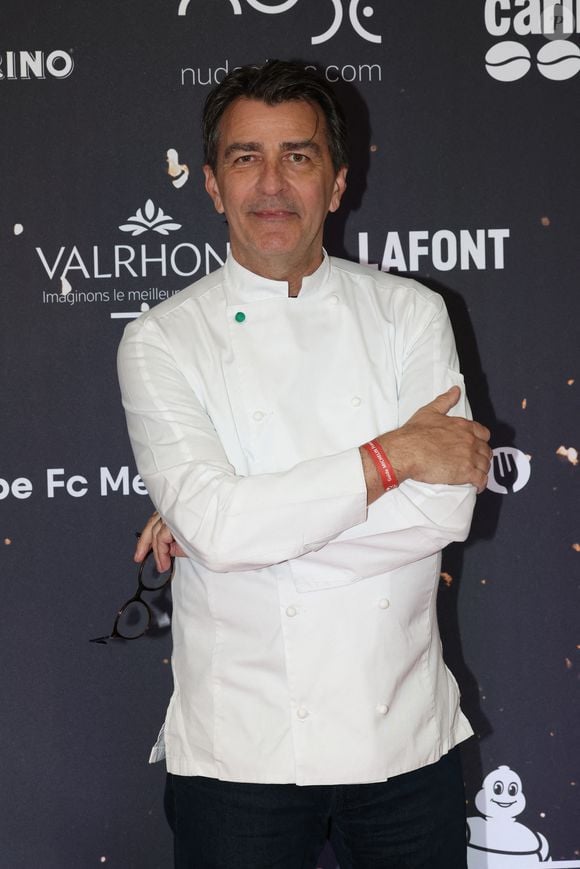 Cette enseigne de confiseries haut de gamme changera prochainement de nom pour ne porter que celui de Yannick Alléno.

Yannick Alléno - Cérémonie du Guide Michelin France 2025 au Centre des Congrès Robert Shuman à Metz le 31 mars 2025. © Jean-Marc Lhomer/Bestimage