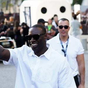 Omar Sy - Arrivées au défilé de mode Louis Vuitton Homme, Collection Printemps-Été 2026 dans le cadre de la Fashion Week de Paris le 24 juin 2025.

© Anne-Sophie guebey / Bestimage