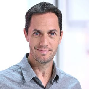 Grand Corps Malade (Fabien Marsaud) - Enregistrement de l'émission "Vivement Dimanche" © Guillaume Gaffiot / Bestimage
