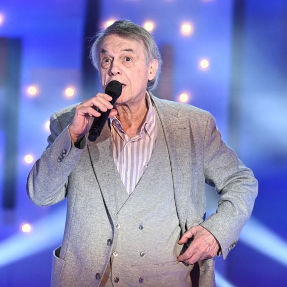 Exclusif - Salvatore Adamo - Enregistrement de l'émission "Vivement dimanche" au Studio Gabriel à Paris, présentée par M.Drucker et diffusée le 16 juin sur France 3
© Guillaume Gaffiot / Bestimage

|Exclusif - Enregistrement de l'émission "Vivement dimanche" au Studio Gabriel à Paris, présentée par Michel Drucker et diffusée le 16 juin sur France 3