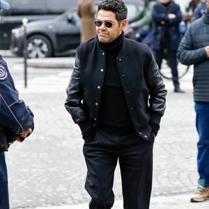 Jamel Debbouze - Arrivées à la cérémonie religieuse en hommage à Rolland Courbis en l’église de la Madeleine à Paris, France, le 14 janvier 2026. © Jacovides-Moreau/Bestimage