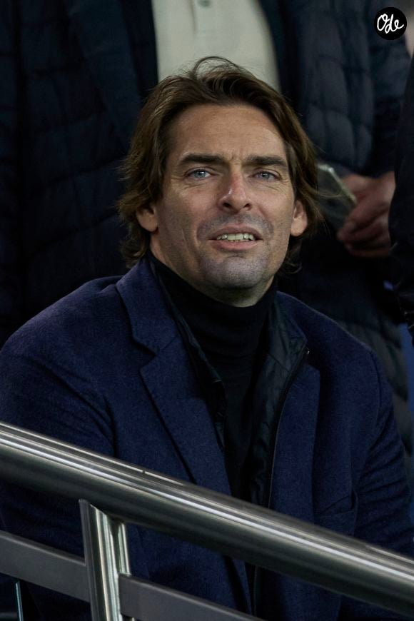 Camille Lacourt en tribunes du Parc des Princes à Paris, France, le 19 octobre 2024. 

© Cyril Moreau/Bestimage
