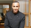 Un concept intime présenté à "Paris Insider Food", inspiré de son propre appartement.

Exclusif - Yazid Ichemrahen - Le Royal Monceau - Raffles Paris confie les rênes de sa pâtisserie à Y.Ichemrahen, globe-trotter formé auprès des plus grands noms de la profession et Champion du Monde de Pâtisserie "Desserts Glacés"

Paris le 28 mai 2024.