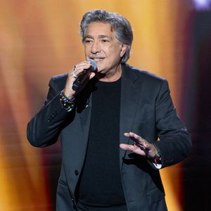 Exclusif - Frédéric François lors de l'enregistrement de l'émission "La Boîte à secrets", présentée par F.Bollaert et diffusée le 16 janvier 2026 sur France 3, dans les studios du Lendit à Saint-Denis, France, le 16 décembre 2025. © Cyril Moreau/Bestimage