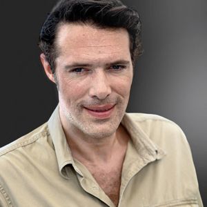 Photo d'archive datée du 28 mai 2022 de Nicolas Bedos pose au Photocall de Mascarade lors du 75e Festival de Cannes annuel à Cannes, France. Photo de Franck Castel/ABACAPRESS.COM